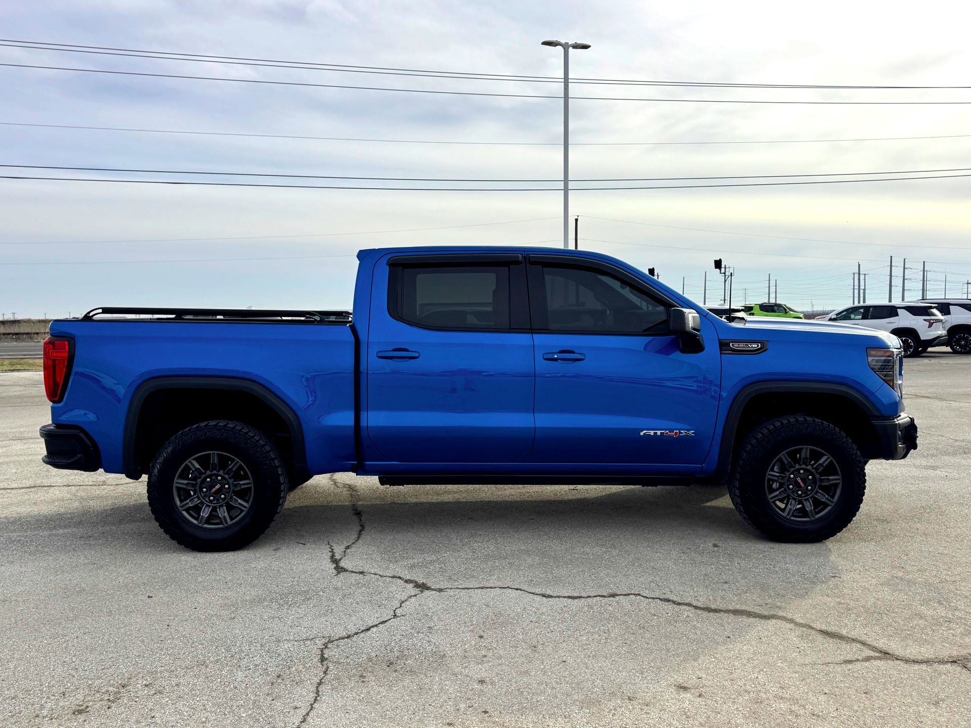 Used 2024 GMC Sierra 1500 AT4X AWD/4WD image 8