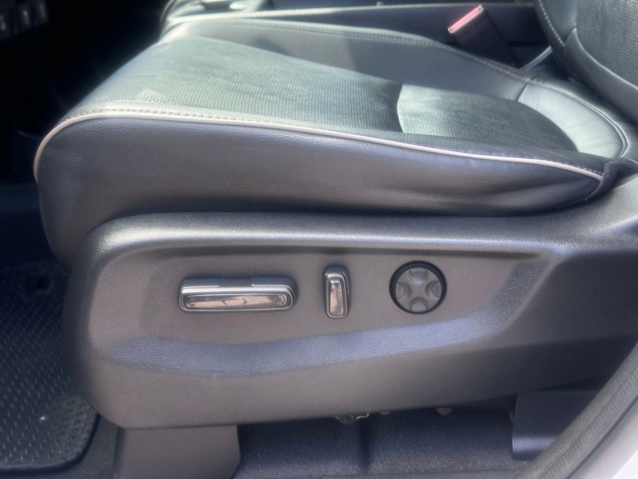Used 2022 Honda Odyssey Elite image 29