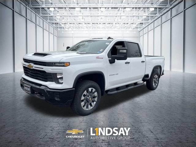 New 2026 Chevrolet Silverado 2500 Custom w/ Custom Value Package AWD/4WD image 4