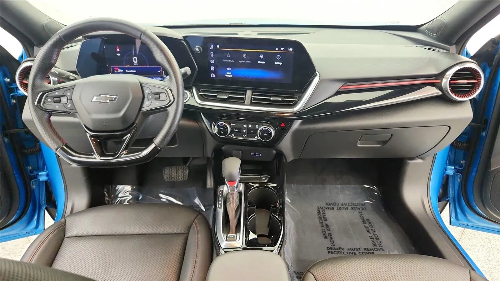 Used 2025 Chevrolet Trax RS w/ Sunroof Package FWD image 35