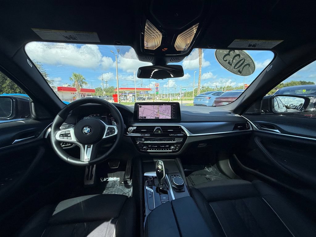 Used 2023 BMW M550i xDrive AWD/4WD image 21