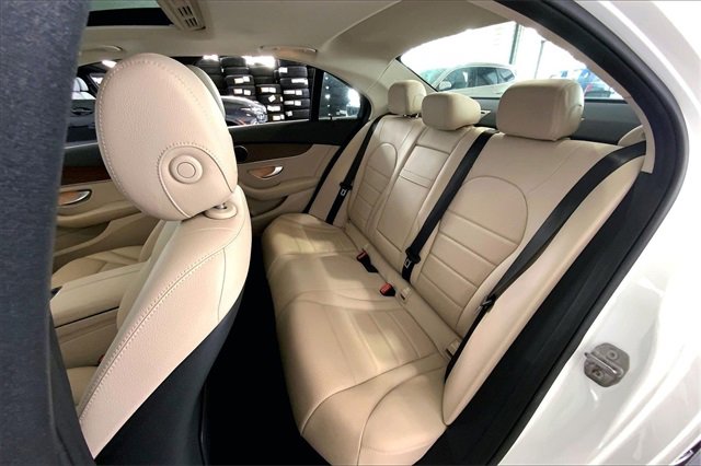 Used 2021 Mercedes-Benz C 300 Sedan image 26