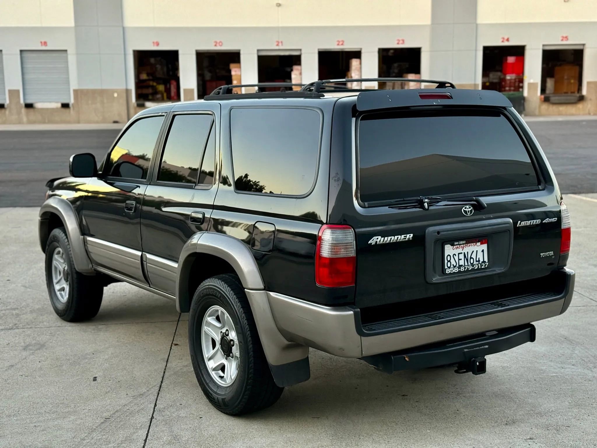 Used 1999 Toyota 4Runner Limited image 16