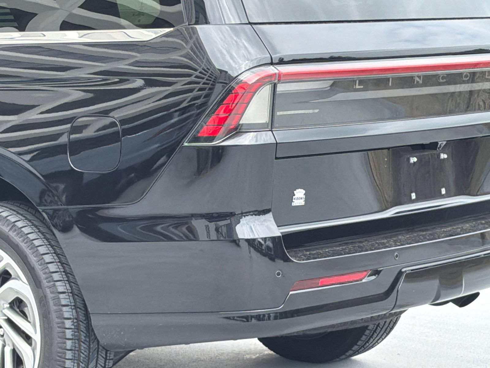 Used 2026 Lincoln Navigator Reserve AWD/4WD image 7