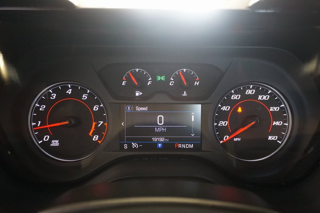 Used 2022 Chevrolet Camaro LT w/ Technology Package image 5