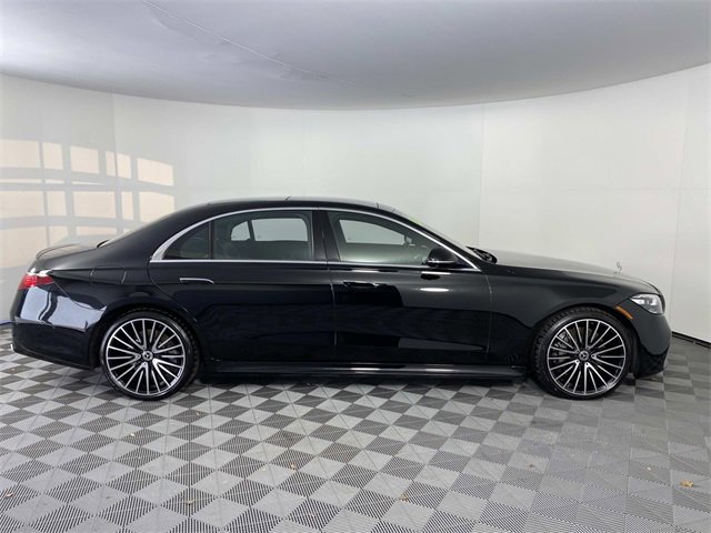 Used 2022 Mercedes-Benz S 500 S 500 image 11