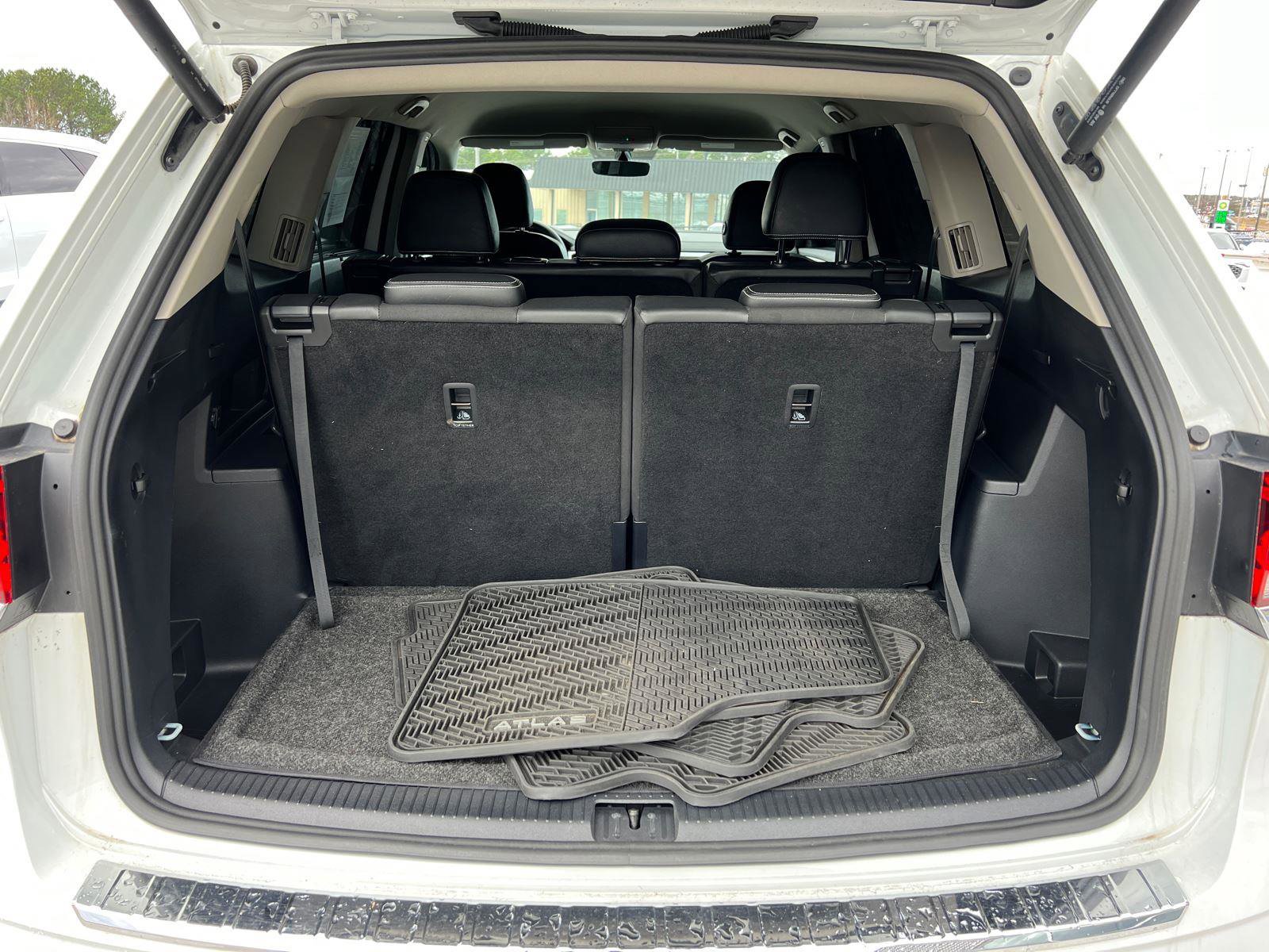 Used 2023 Volkswagen Atlas SE image 18