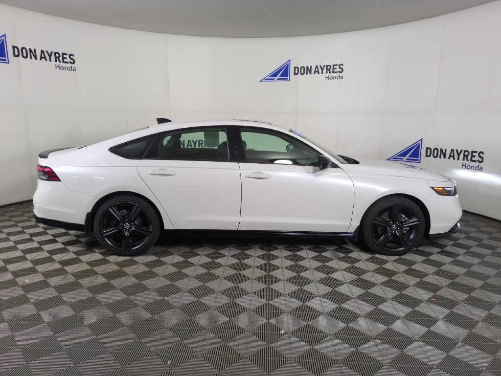 Certified 2024 Honda Accord Sport image 11