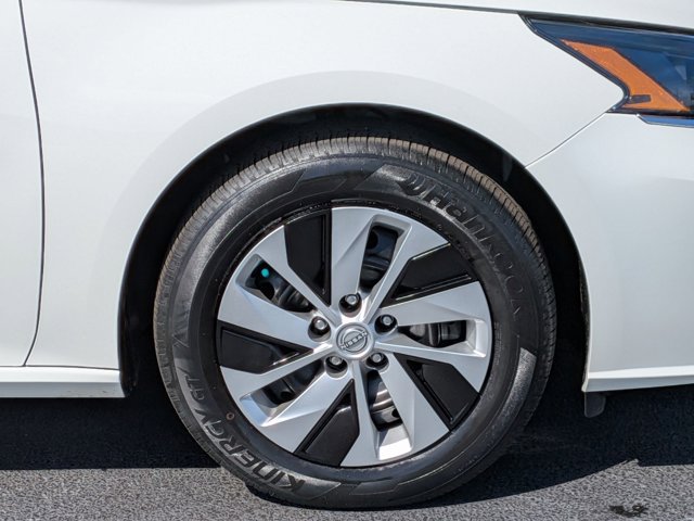 Certified 2025 Nissan Altima 2.5 S FWD image 10