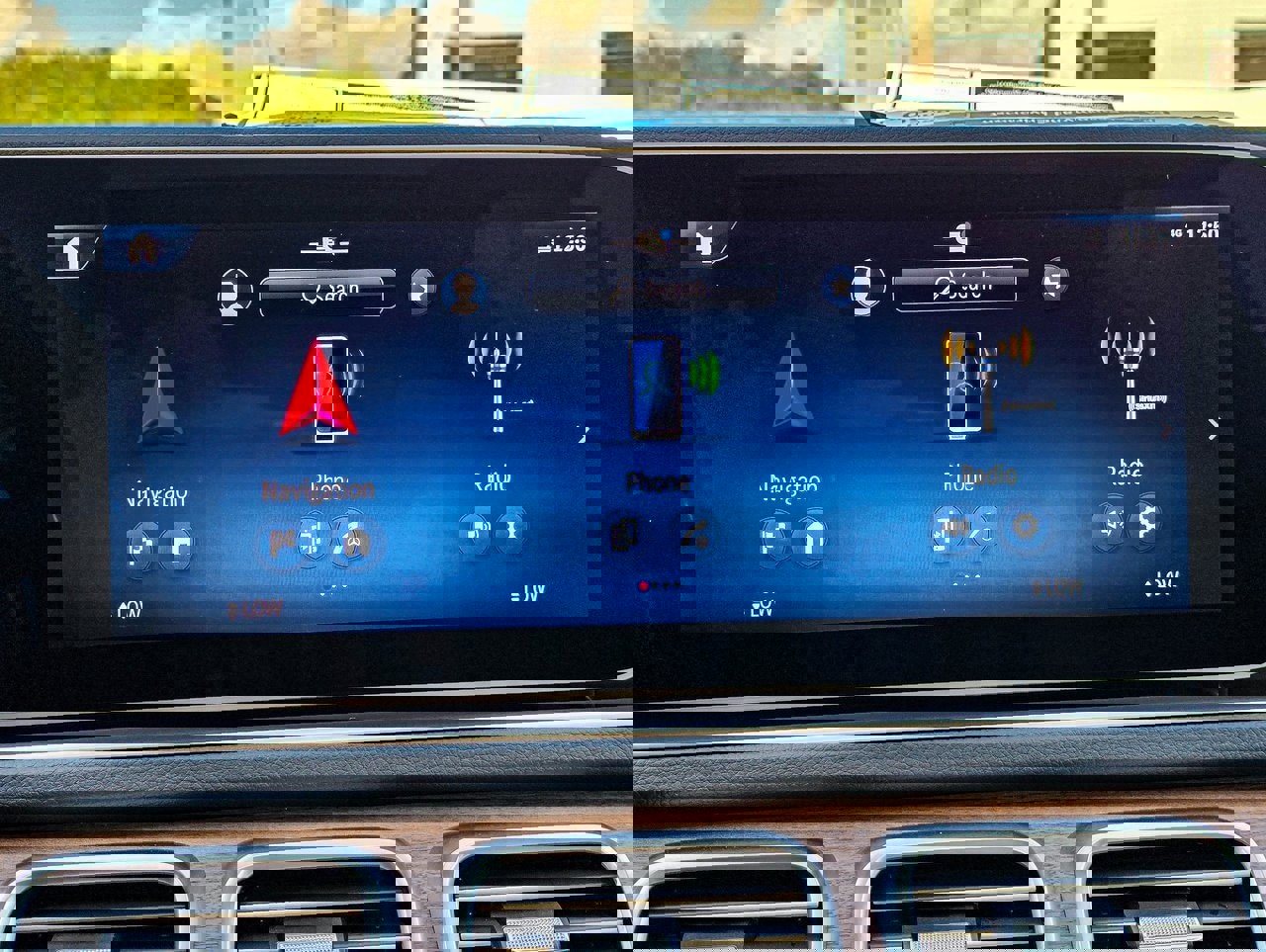 New 2026 Mercedes-Benz GLS 450 4MATIC image 14