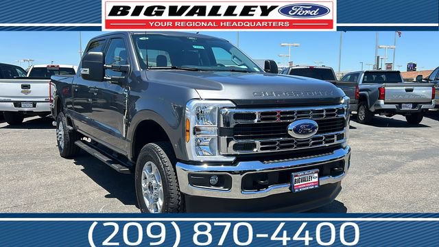 New 2026 Ford F250 XLT w/ FX4 Off-Road Package AWD/4WD image 1