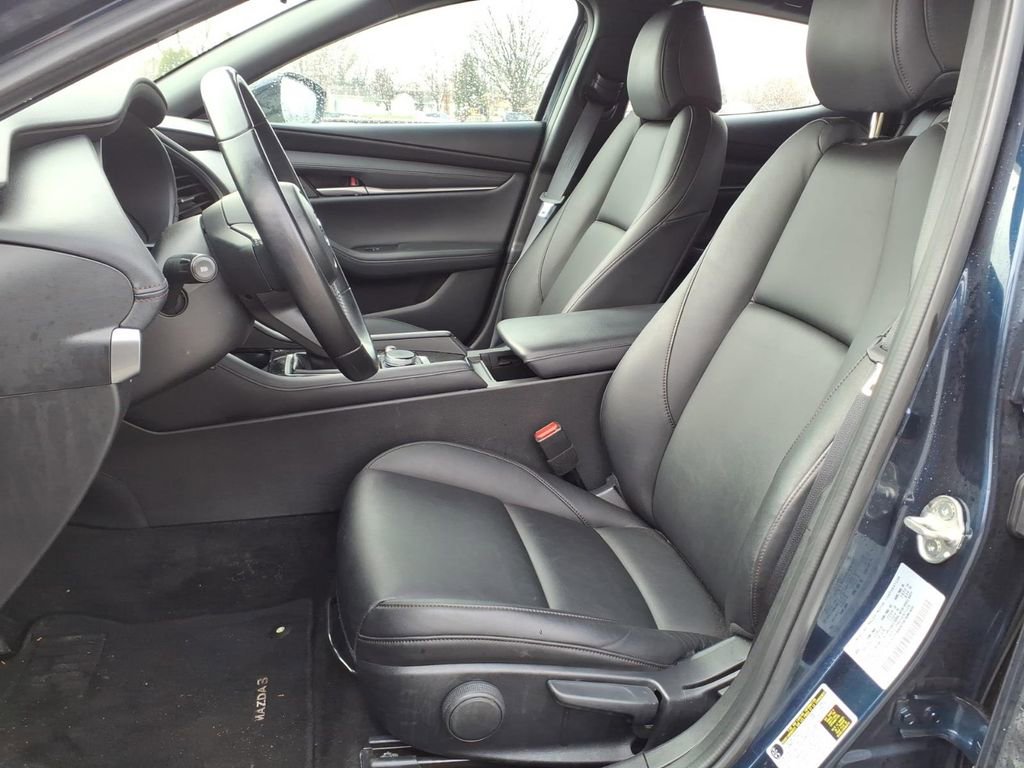 Used 2025 MAZDA MAZDA3 s Sport image 16