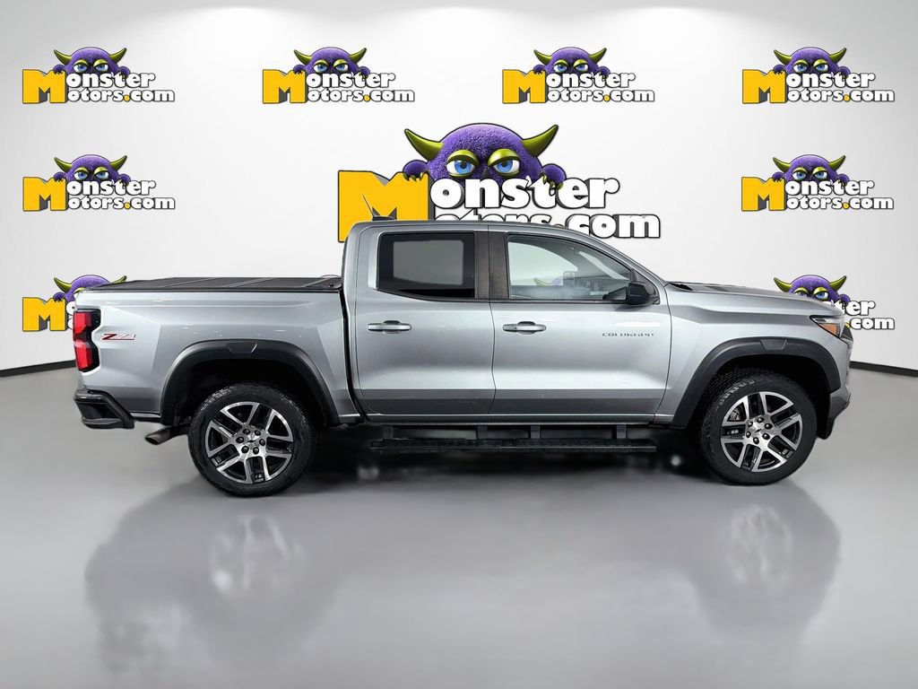 Used 2023 Chevrolet Colorado Z71 w/ Z71 Convenience Package 2 AWD/4WD image 4