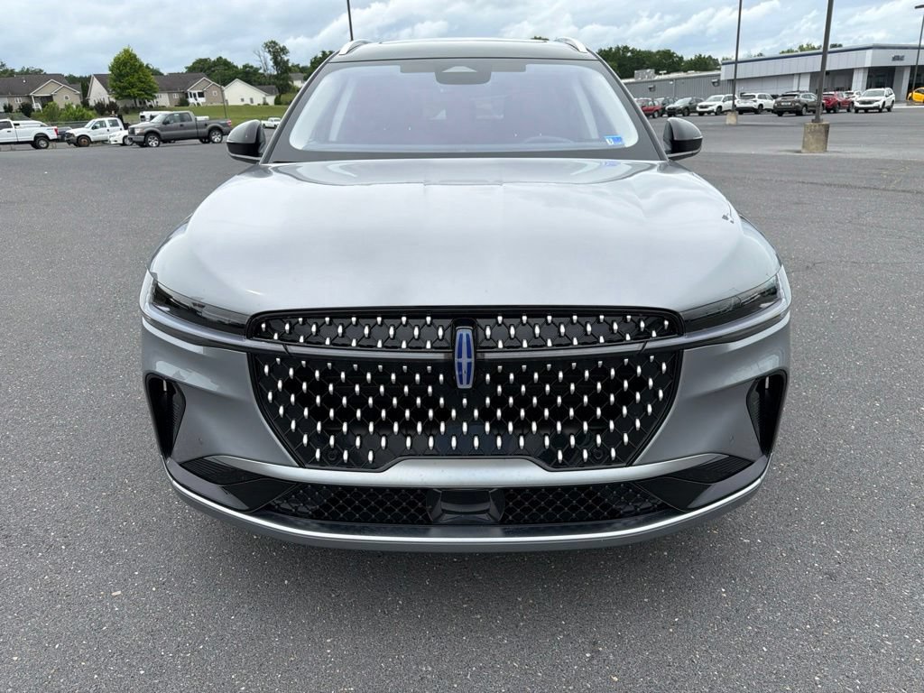 Certified 2025 Lincoln Nautilus Reserve AWD/4WD image 8