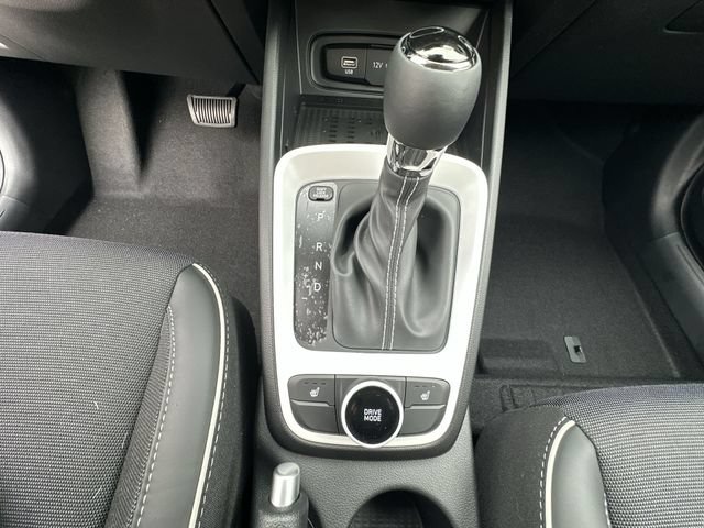 New 2026 Hyundai Venue SEL FWD image 34