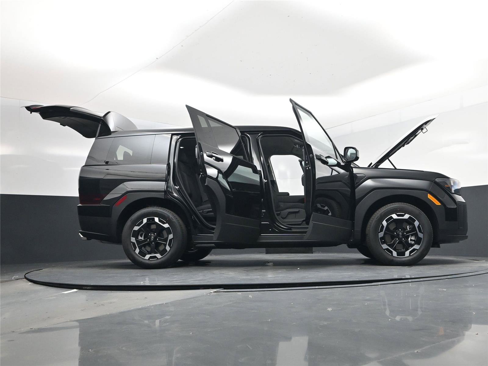 New 2026 Hyundai Santa Fe SE image 31