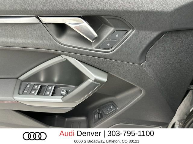 Used 2025 Audi Q3 2.0T Premium Plus w/ Premium Plus Package AWD/4WD image 13