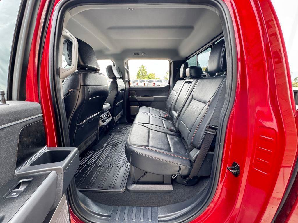 Used 2023 Ford F250 Lariat w/ Sport Appearance Package image 30