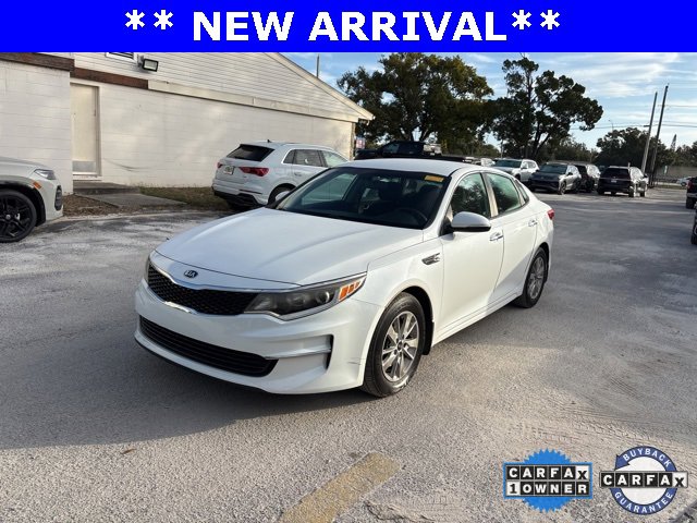 Used 2018 Kia Optima LX image 2