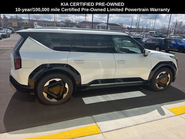 Certified 2024 Kia EV9 Land image 12
