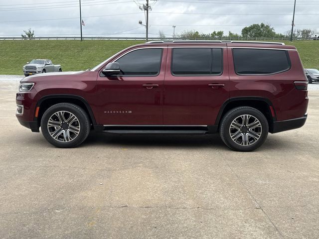 Used 2024 Jeep Wagoneer 4WD w/ Premium Group I image 16