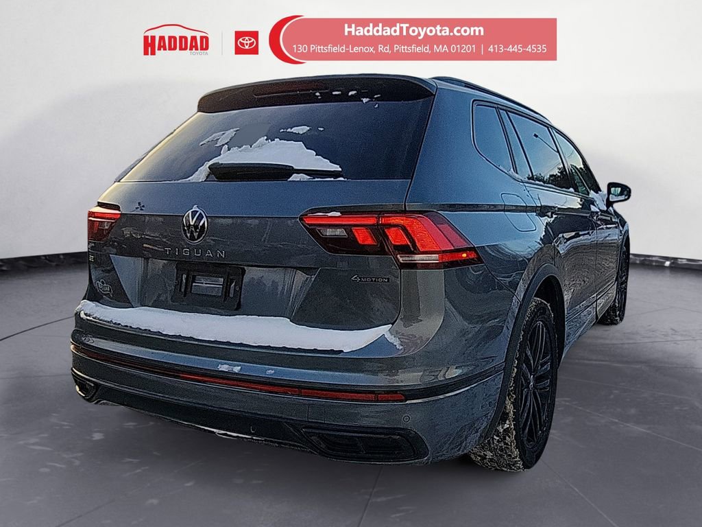Used 2022 Volkswagen Tiguan SE R-Line image 5