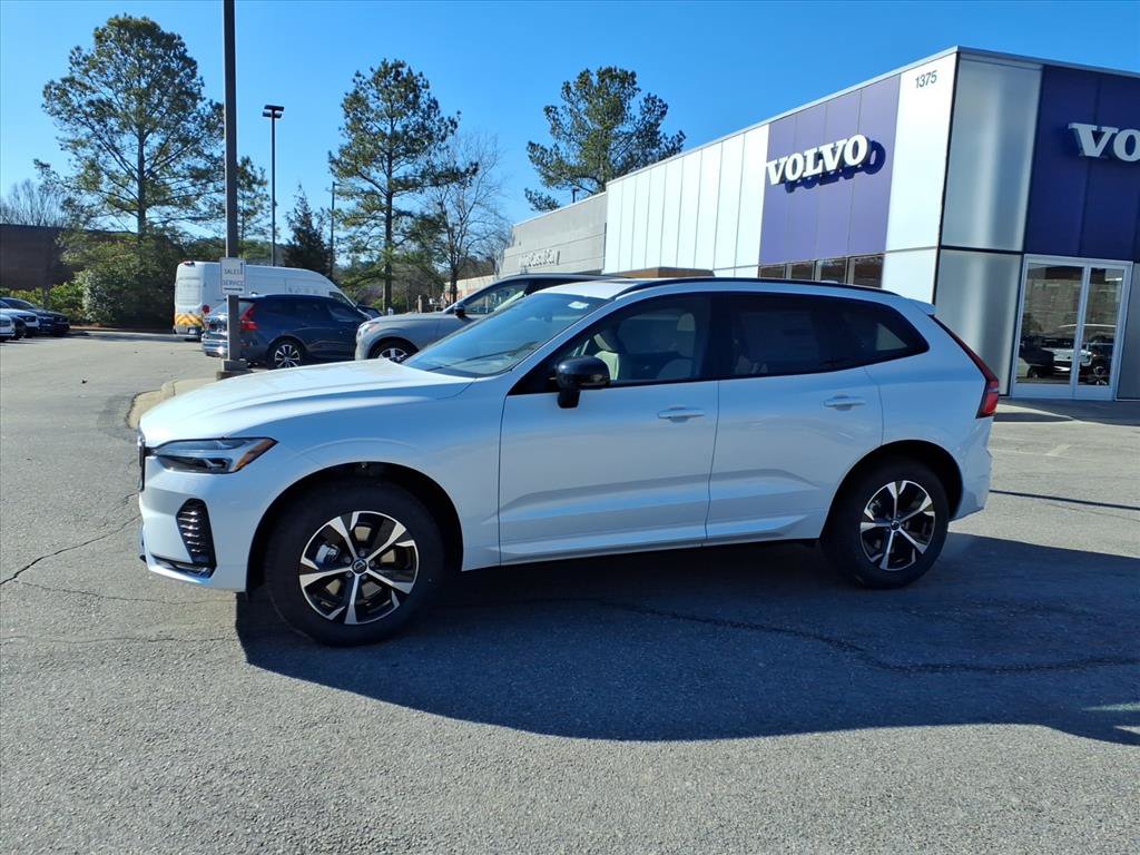 New 2026 Volvo XC60 B5 Core w/ Climate Package AWD/4WD image 7