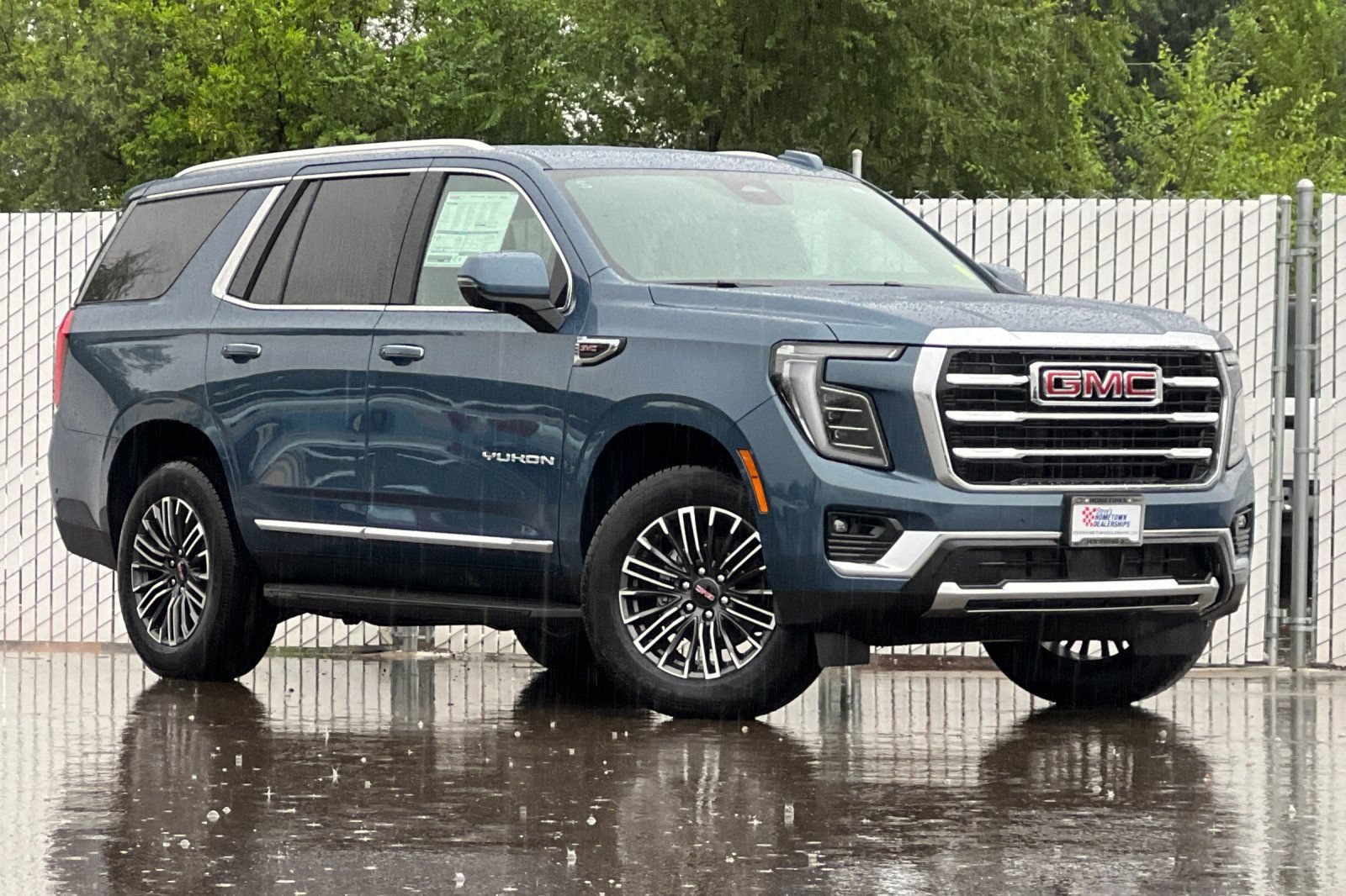 New 2026 GMC Yukon Elevation AWD/4WD image 2