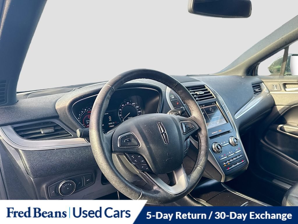Used 2019 Lincoln MKC Premiere FWD image 14