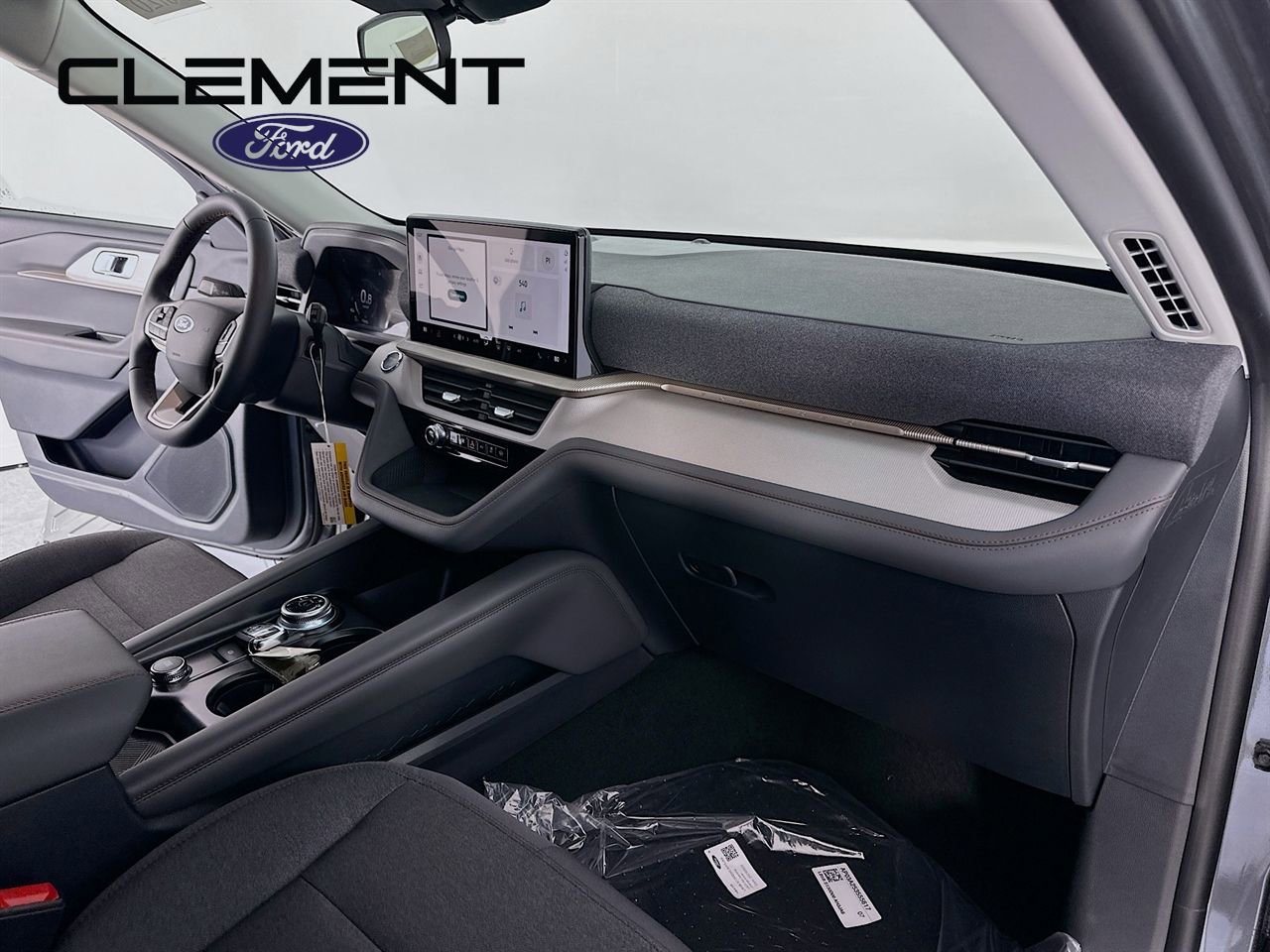 New 2026 Ford Explorer Active AWD/4WD image 31