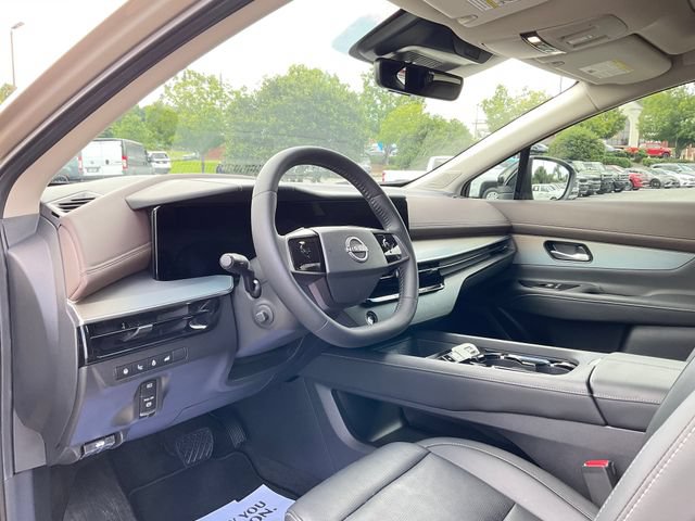 Used 2025 Nissan Murano Platinum AWD/4WD image 16