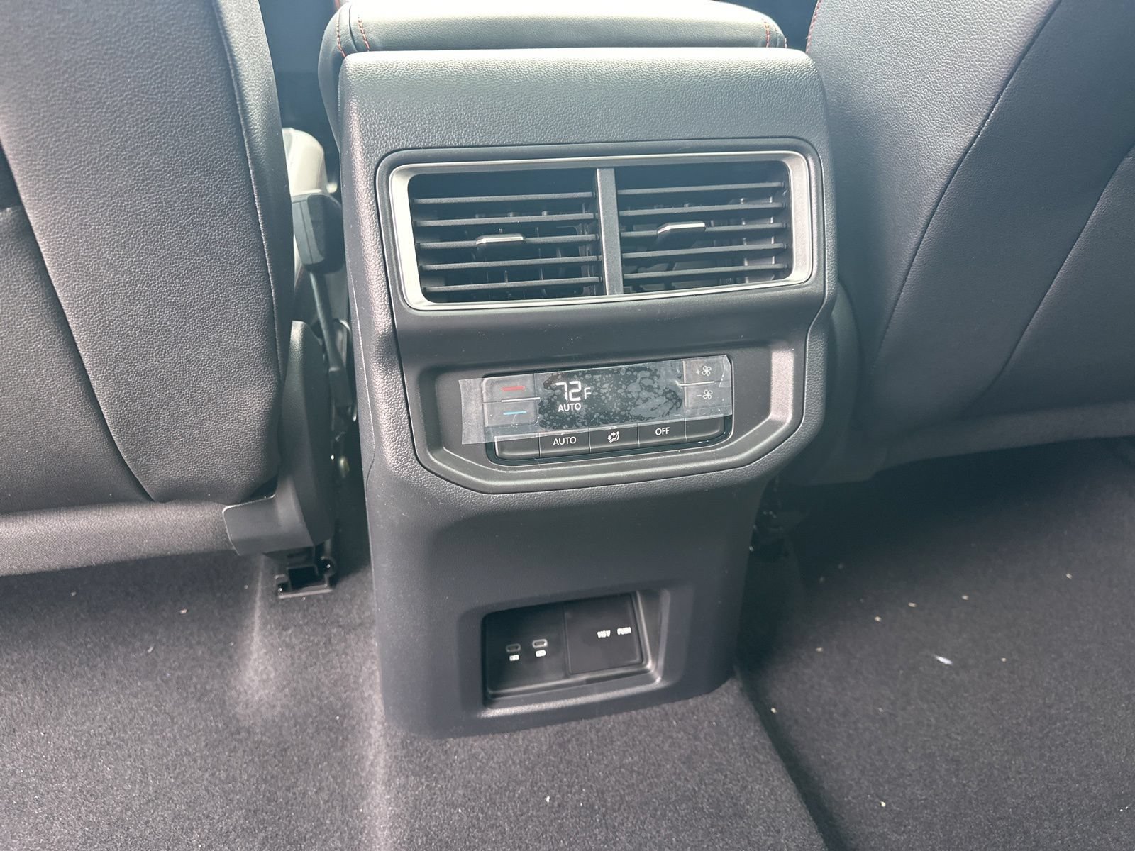 New 2026 Volkswagen Atlas Peak Edition AWD/4WD image 21