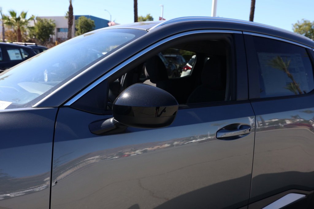 New 2026 Nissan Kicks SV image 12