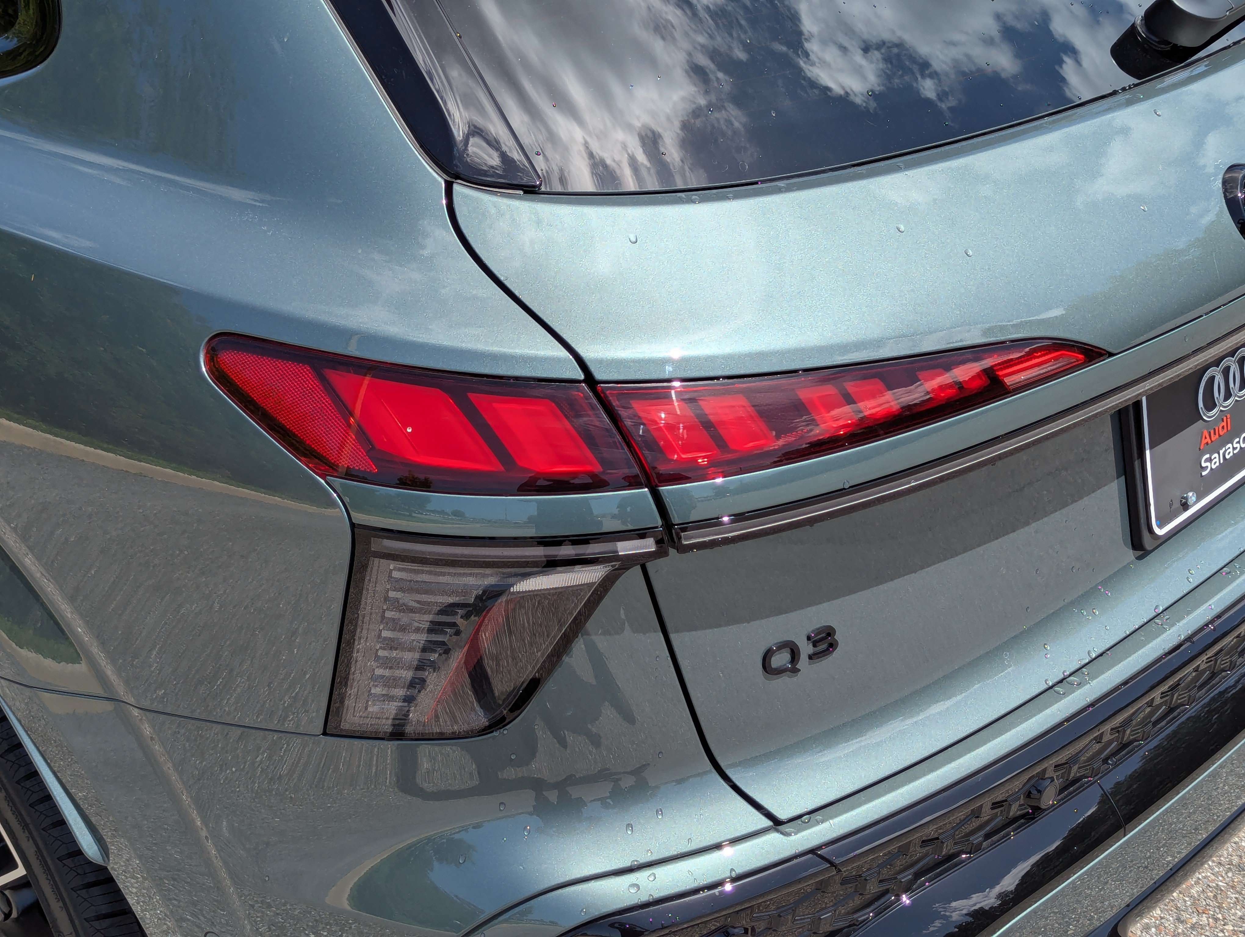 New 2026 Audi Q3 quattro 2.0T AWD/4WD image 10