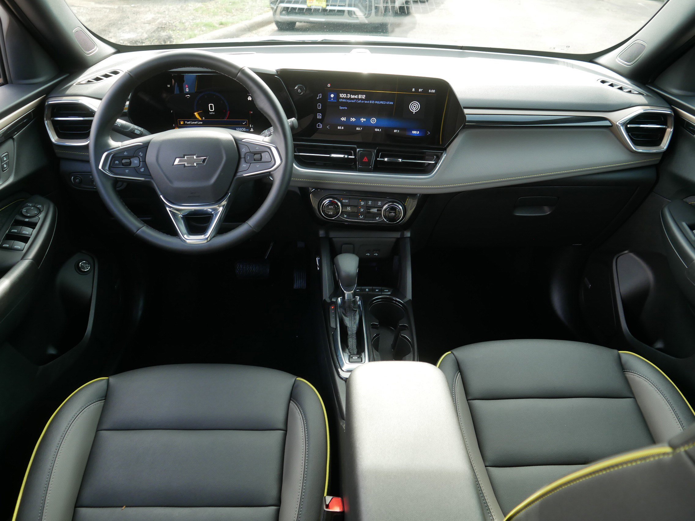 Used 2025 Chevrolet TrailBlazer ACTIV w/ Convenience Package AWD/4WD image 10