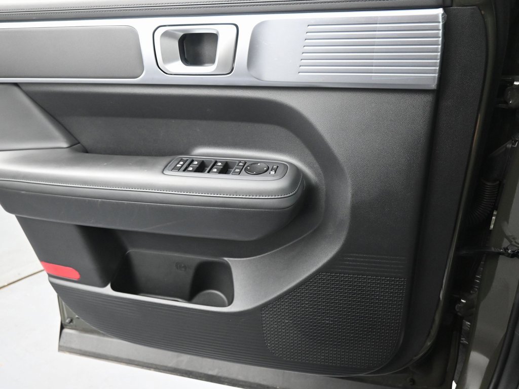 Used 2024 Hyundai Santa Fe SEL image 21