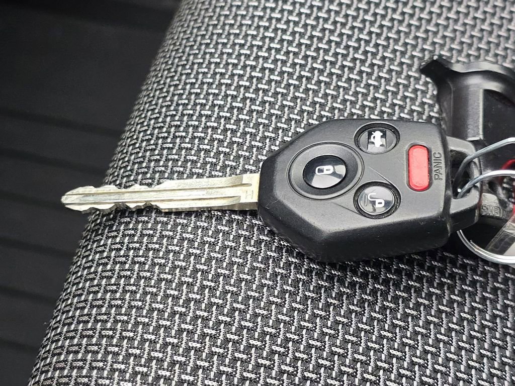 Used 2021 Subaru Crosstrek 2.0i Premium image 31