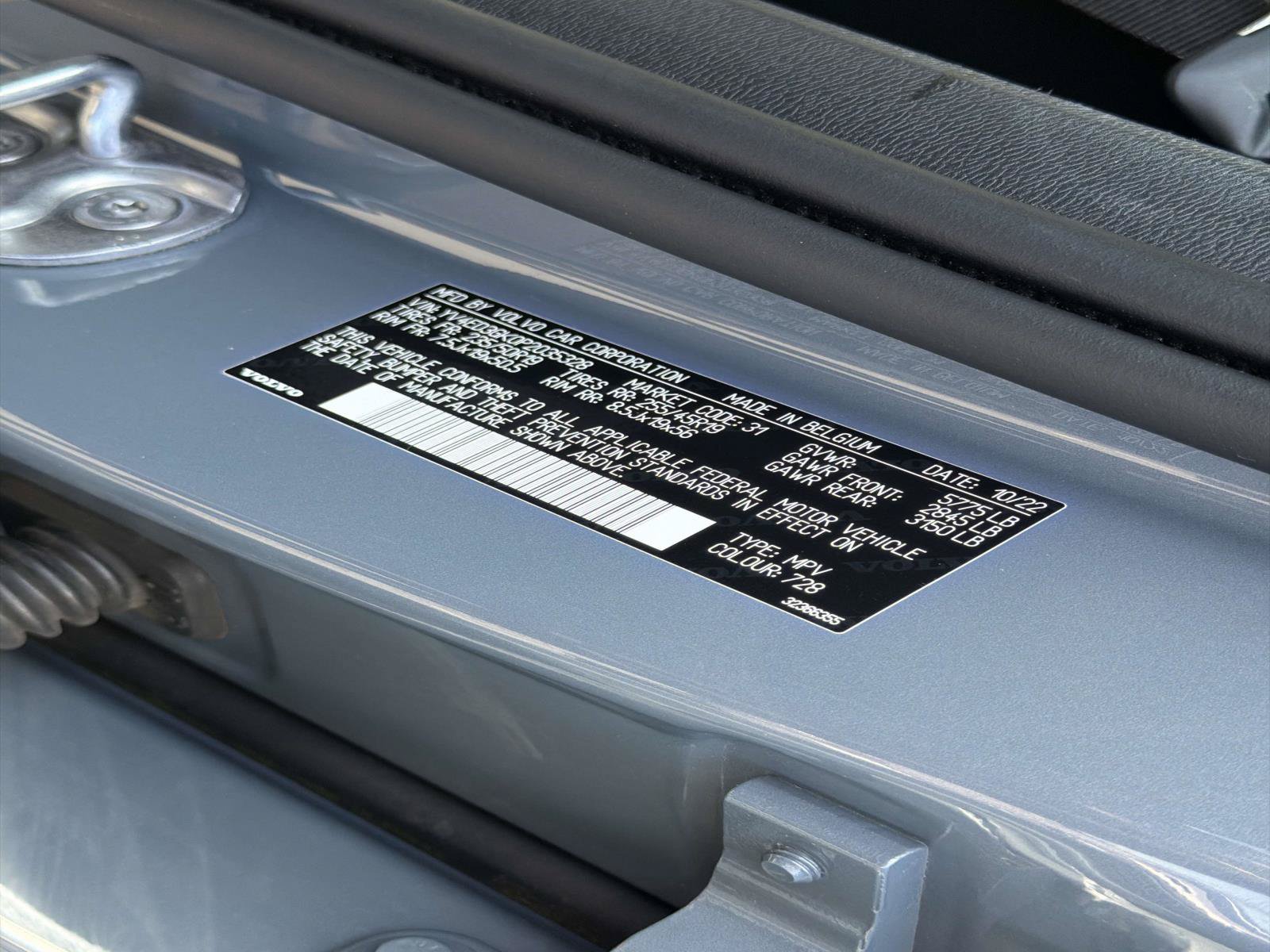 Certified 2023 Volvo C40 Recharge Core w/ Protection Package Premier AWD/4WD image 23