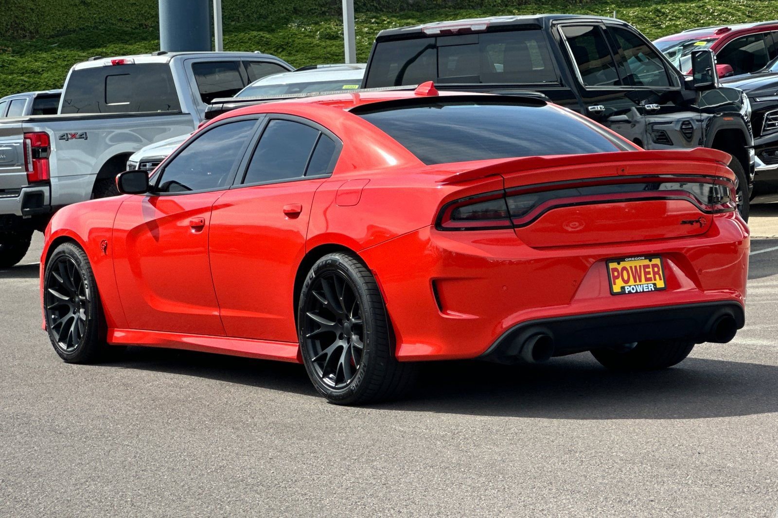 Used 2016 Dodge Charger SRT Hellcat w/ Harman/Kardon Audio Group RWD image 6