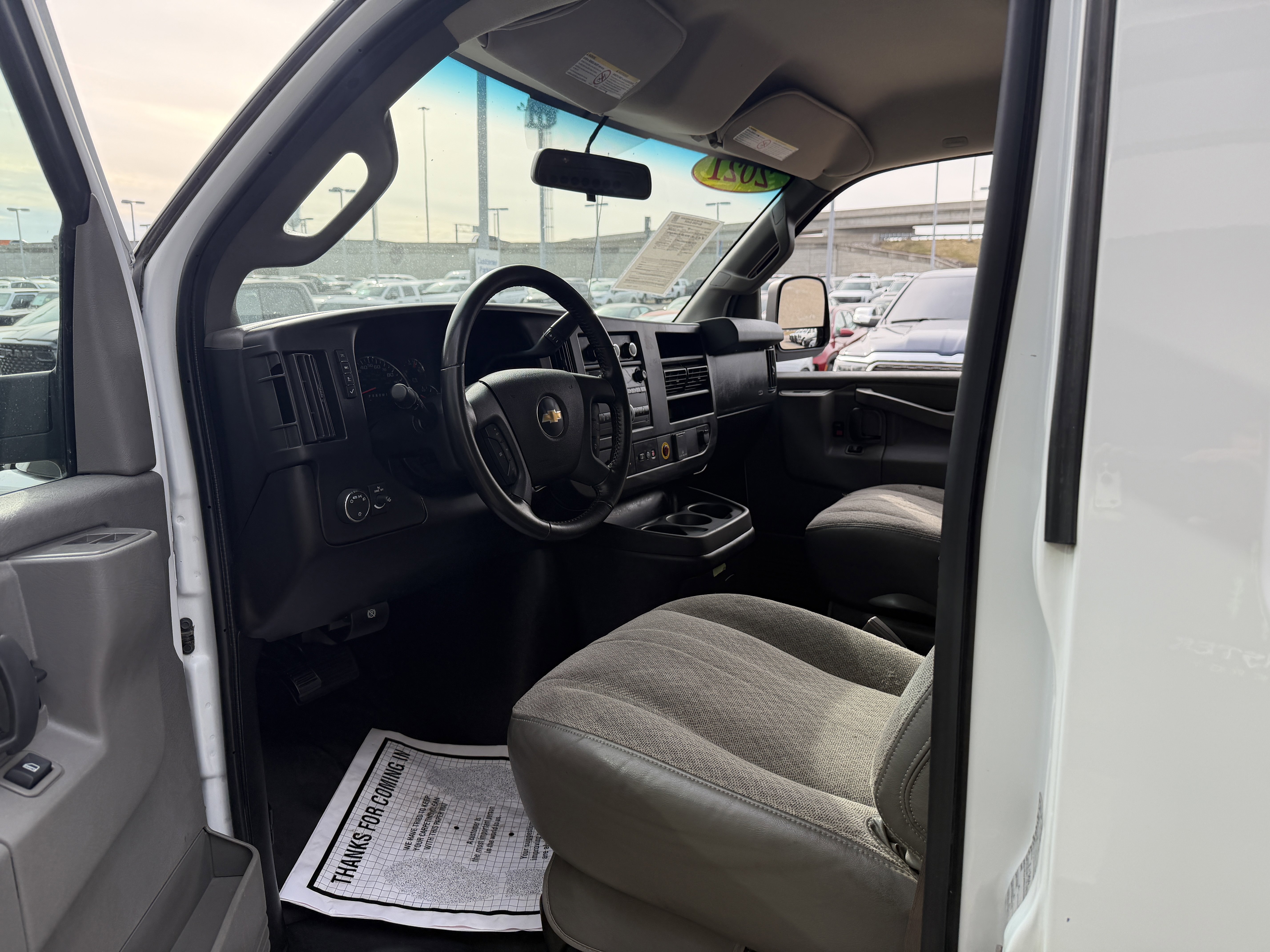 Used 2021 Chevrolet Express 2500 w/ Driver Convenience Package image 21