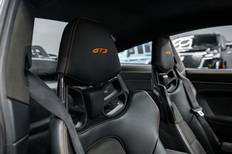 Used 2022 Porsche 911 GT3 RWD image 32
