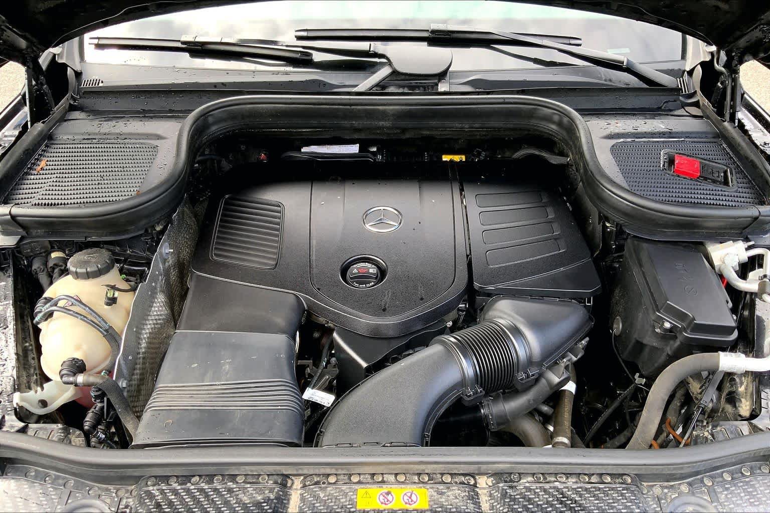 Certified 2024 Mercedes-Benz GLE 350 4MATIC image 32