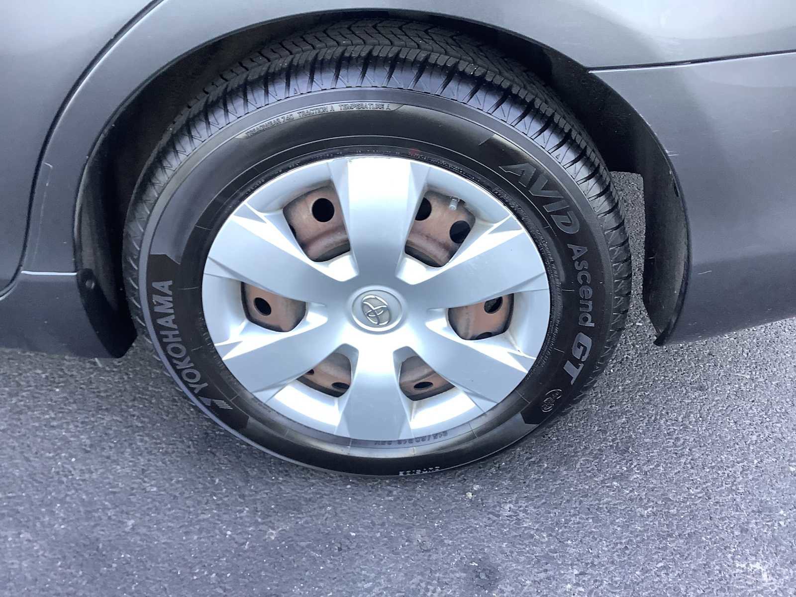 Used 2009 Toyota Camry LE image 7