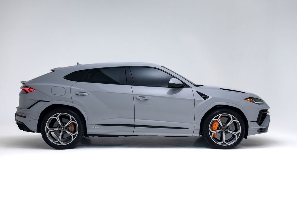 Used 2024 Lamborghini Urus S AWD/4WD image 2