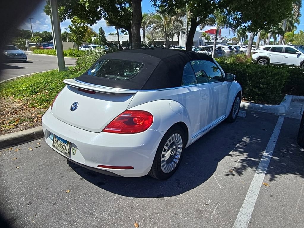Used 2013 Volkswagen Beetle 2.5 image 15
