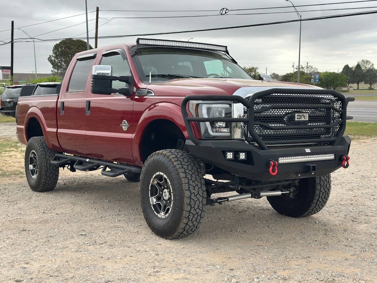Used 2015 Ford F350 XLT w/ XLT Premium Package AWD/4WD image 8