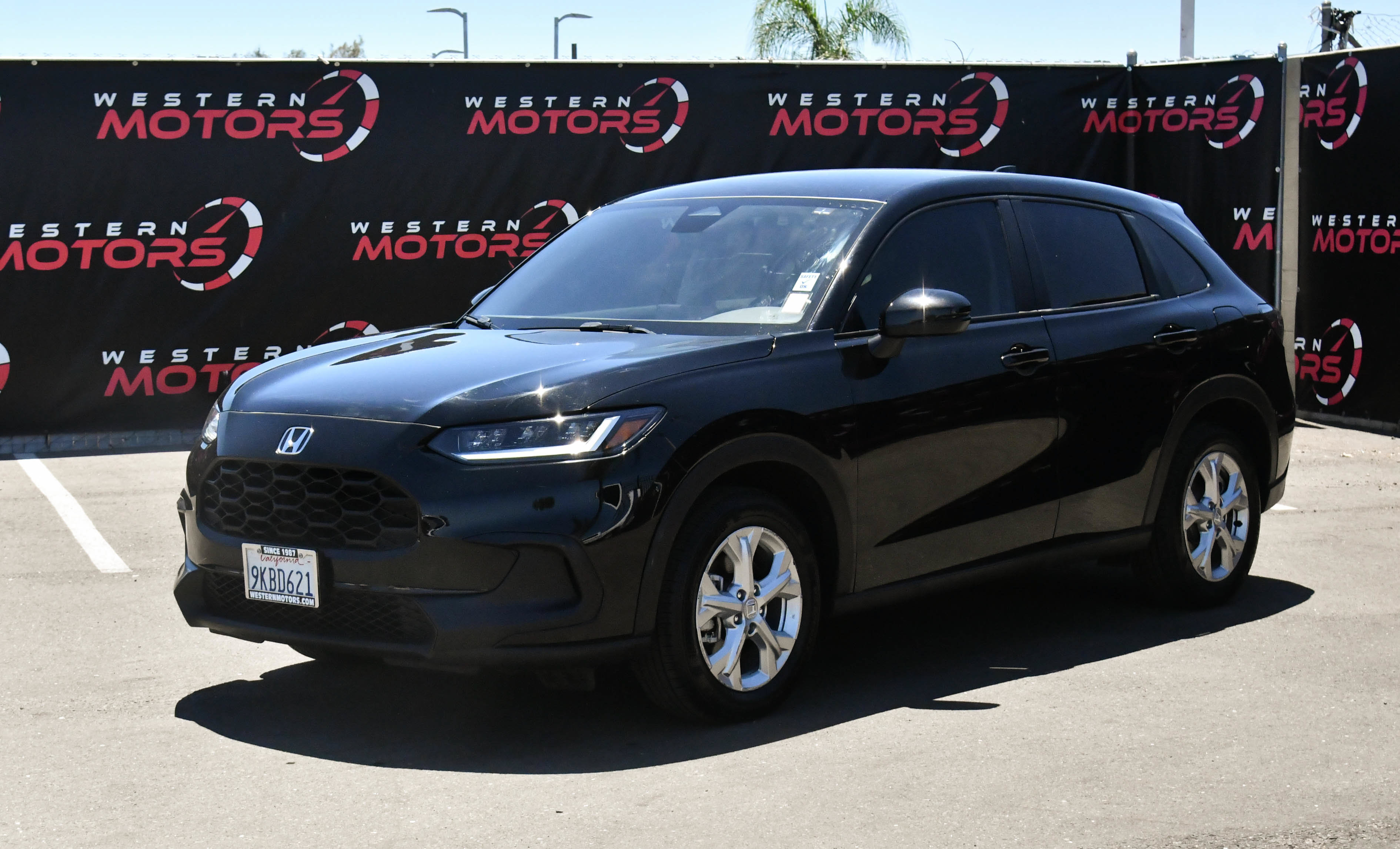 Used 2024 Honda HR-V LX image 3