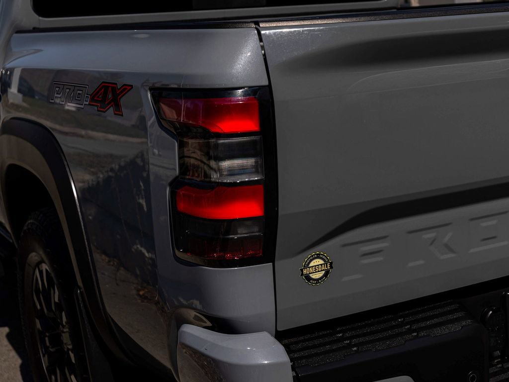 Used 2023 Nissan Frontier PRO-4X w/ Pro Convenience Package image 36