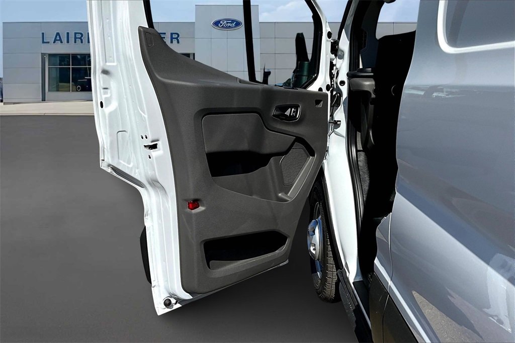 New 2025 Ford Transit 350 Low Roof AWD image 24
