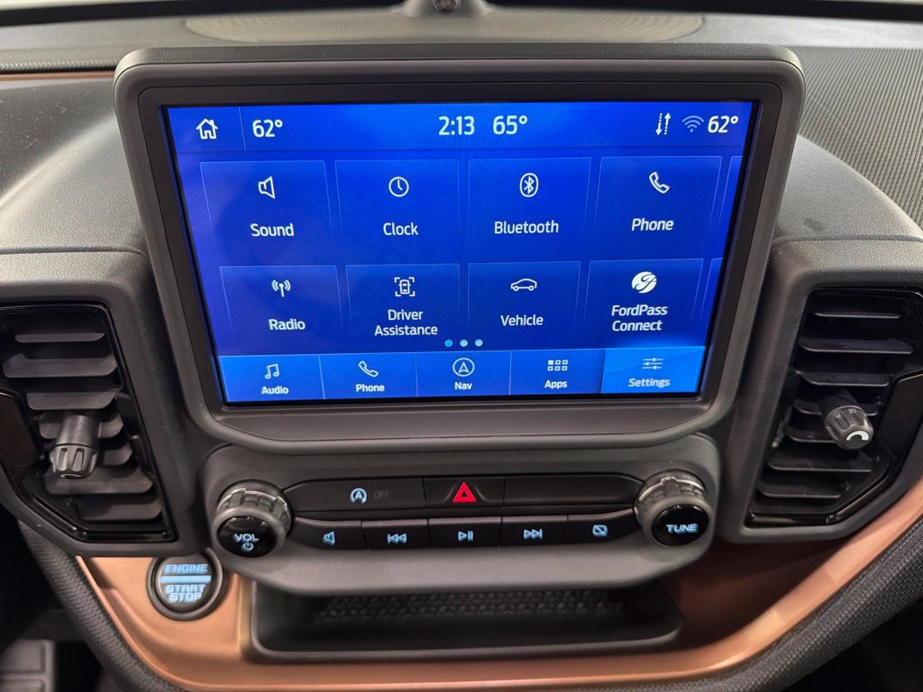 Used 2023 Ford Bronco Sport Outer Banks w/ Tech Package AWD/4WD image 9